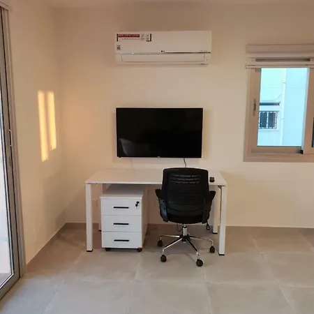 Apartment Egkomi Luxury *